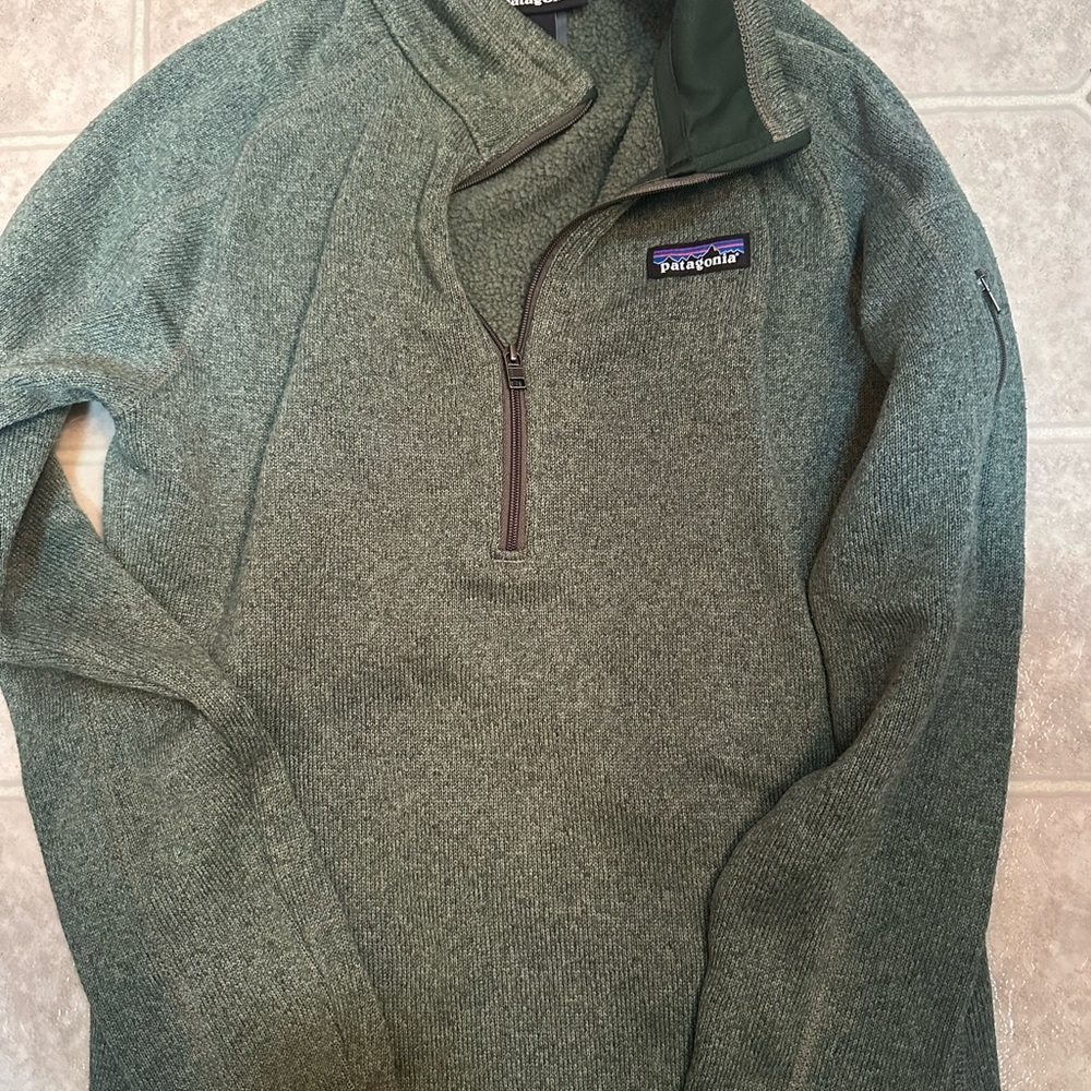 COPY - Patagonia Green Women's Sweater